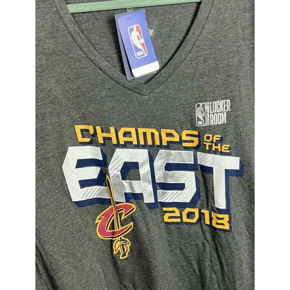NBA Fanatics XL T Shirt New Cleveland Cavaliers Champions Of The East 2018 Mens - Picture 4 of 5
